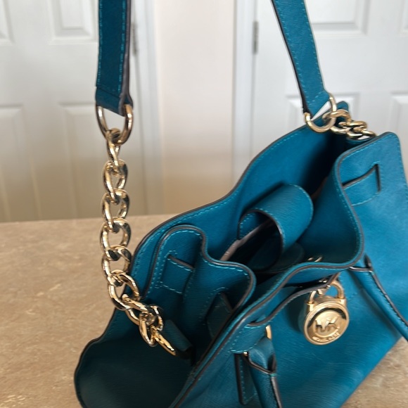 Authentic Michael Kors purse OBO - Picture 7 of 8